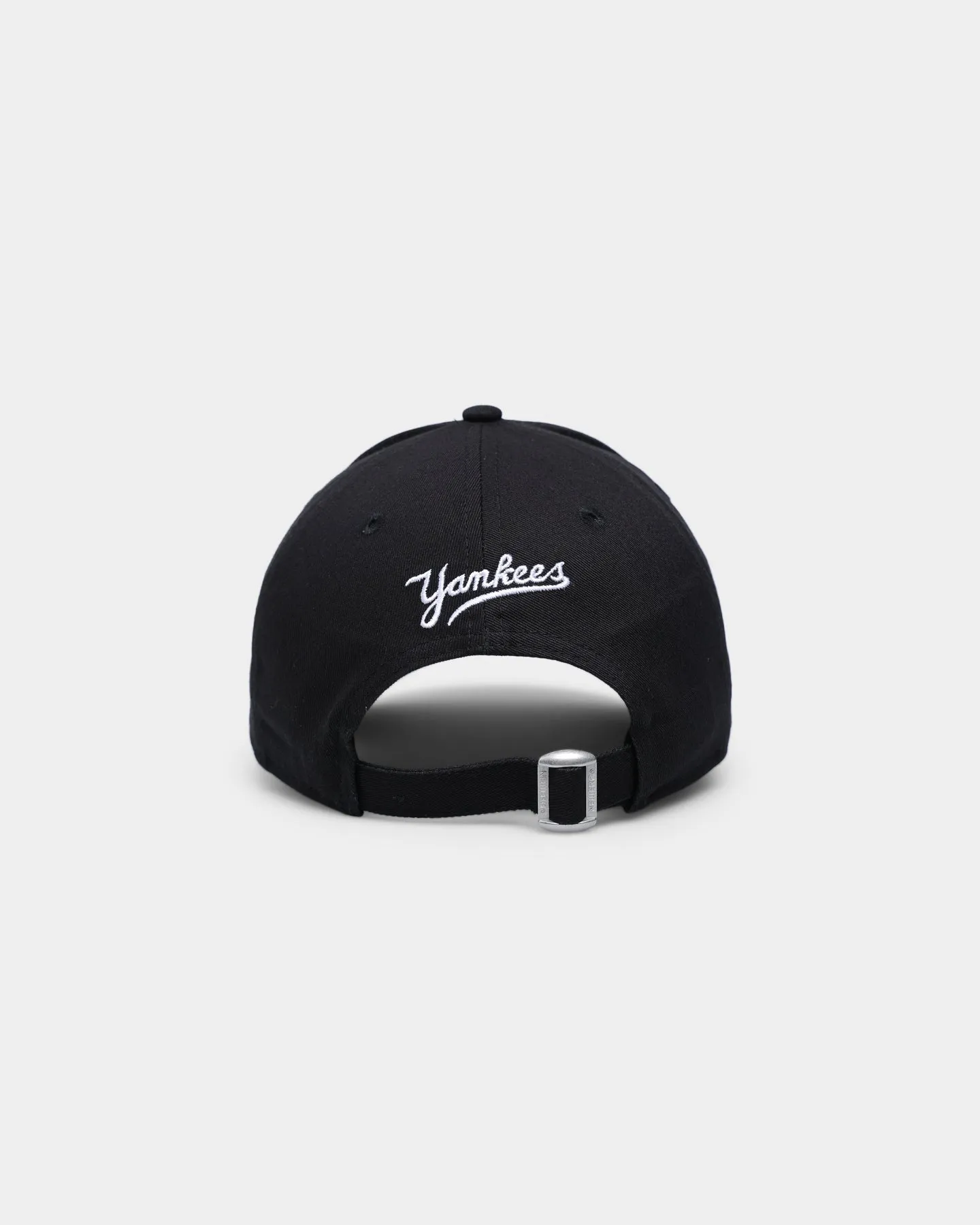 New Era New York Yankees 9FORTY Cloth Strapback Black/White