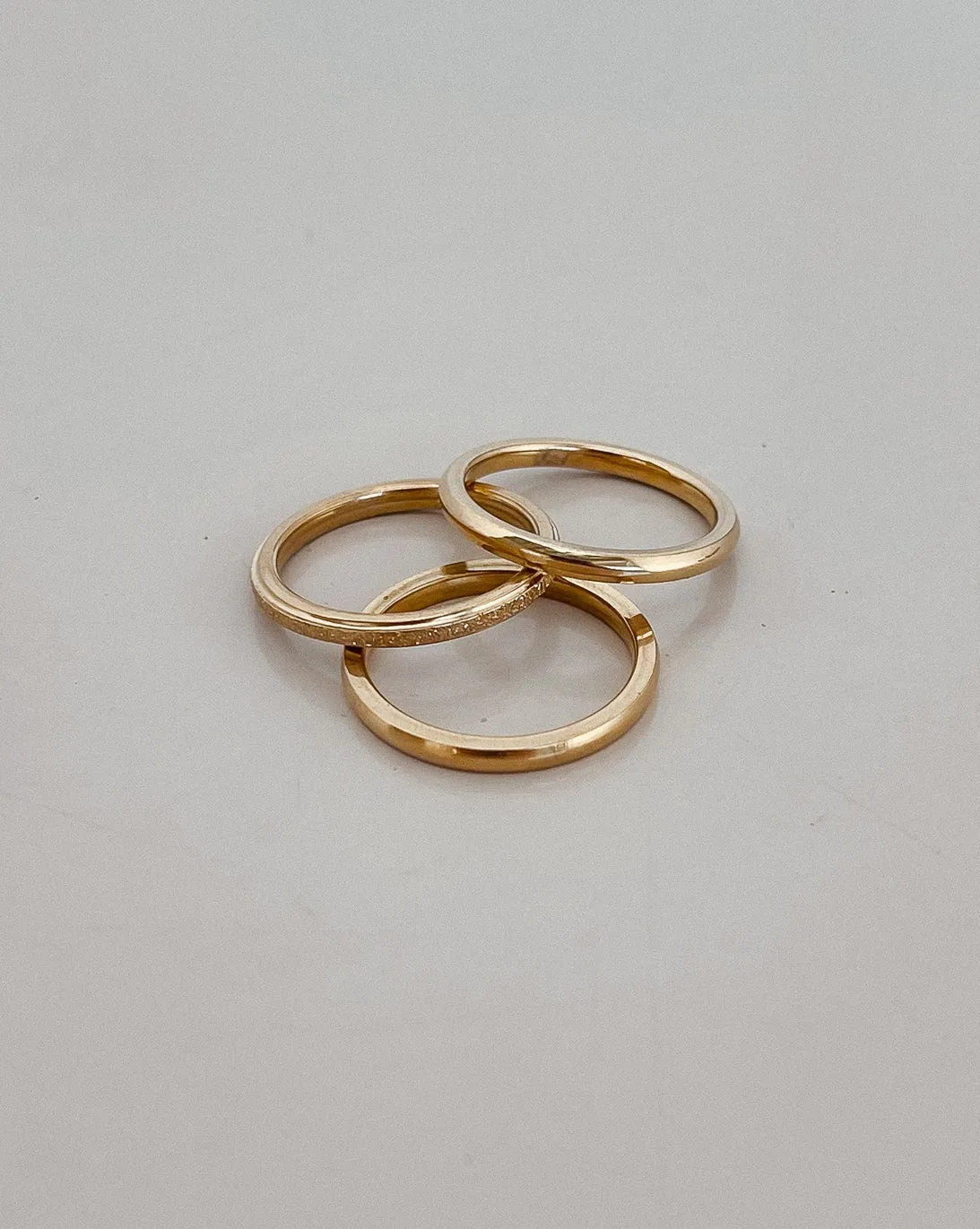 THREE SISTERS STACKING RING SET OF 3 - GOLD