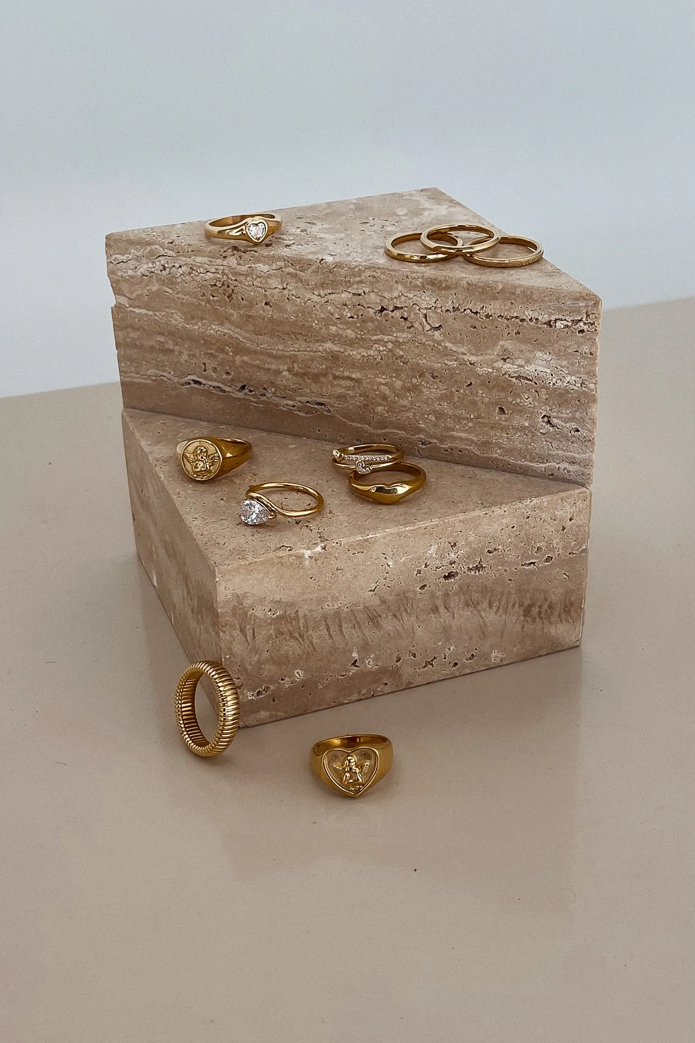 THREE SISTERS STACKING RING SET OF 3 - GOLD