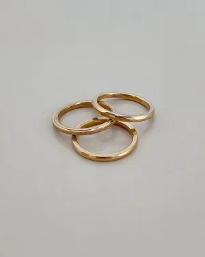 THREE SISTERS STACKING RING SET OF 3 - GOLD